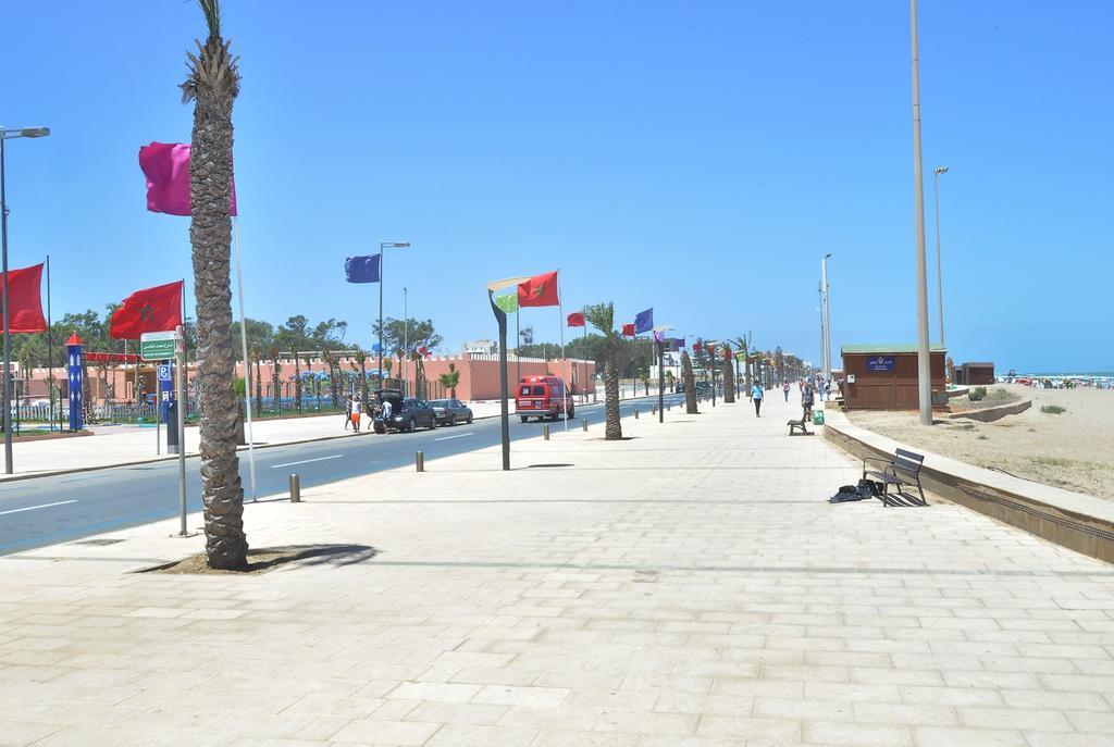 Appart Clim Wifi 700M De La Plage Saidia Exterior photo