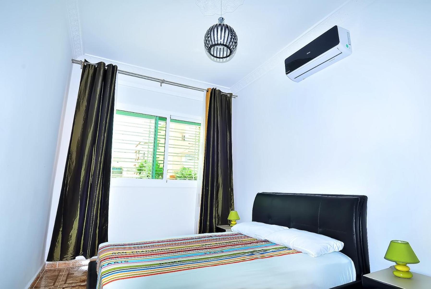 Appart Clim Wifi 700M De La Plage Saidia Exterior photo